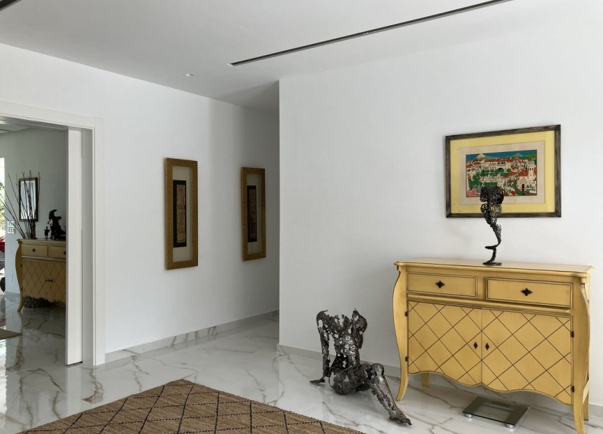 Resale - House - Detached Villa - Marbella - Puerto Banús