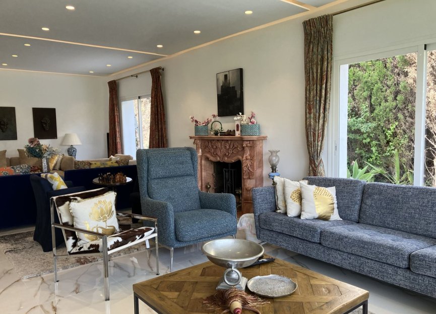 Resale - House - Detached Villa - Marbella - Puerto Banús