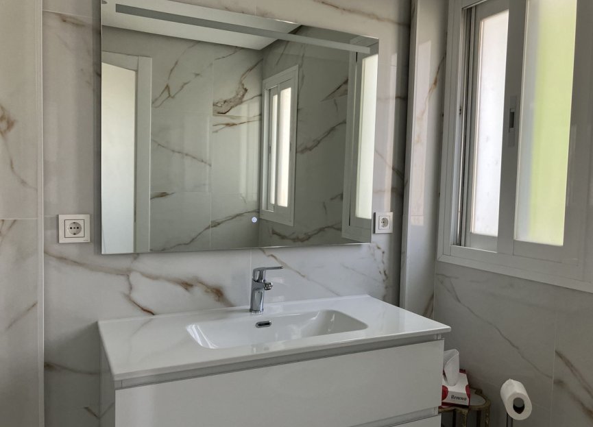 Resale - House - Detached Villa - Marbella - Puerto Banús