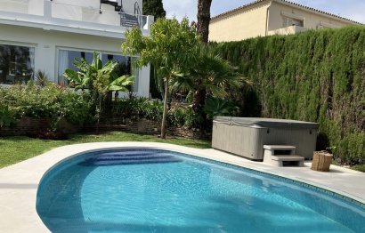 Resale - House - Detached Villa - Marbella - Puerto Banús