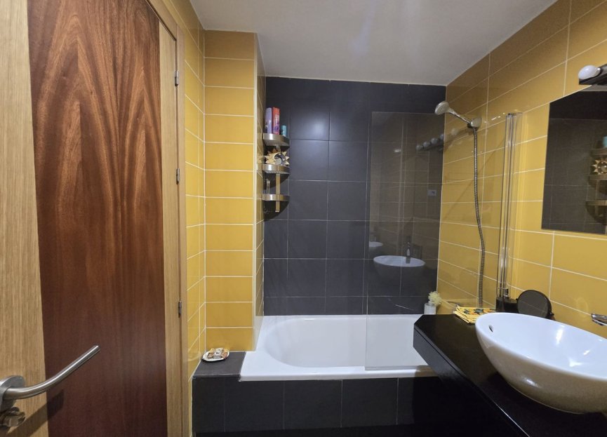 Resale - Apartment - Middle Floor Apartment - Mijas - Riviera Del Sol