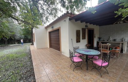 Resale - House - Finca - Cortijo - Estepona - Estepona Centro