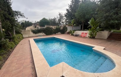 Resale - House - Finca - Cortijo - Estepona - Estepona Centro