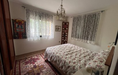 Resale - House - Finca - Cortijo - Estepona - Estepona Centro