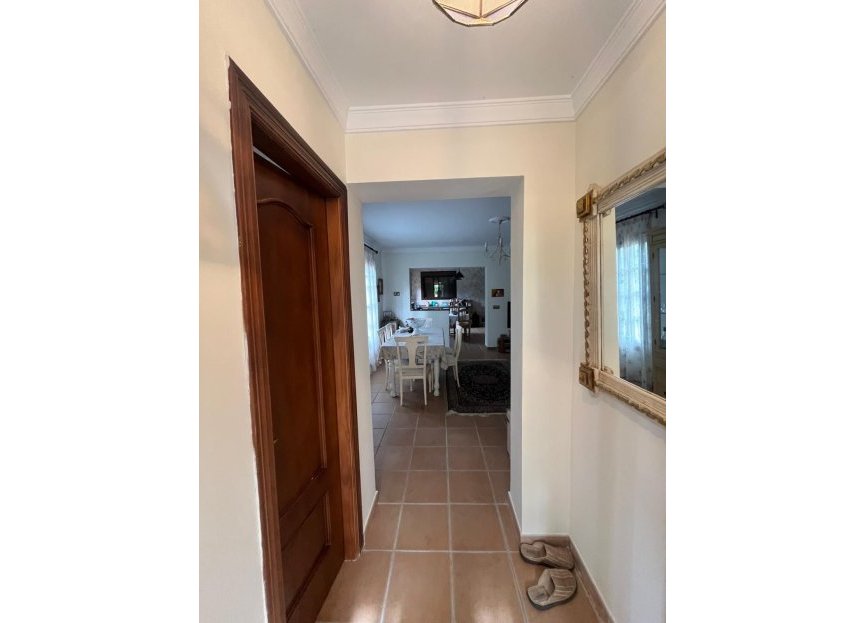 Resale - House - Finca - Cortijo - Estepona - Estepona Centro