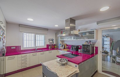 Resale - House - Detached Villa - Marbella - San Pedro De Alcantara