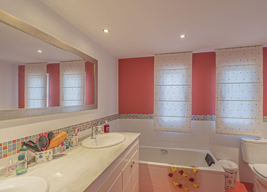 Resale - House - Detached Villa - Marbella - San Pedro De Alcantara