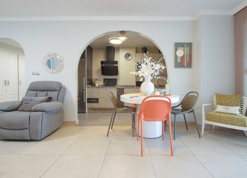 Reventa - Ground floor apartment - Marbella - Las Chapas