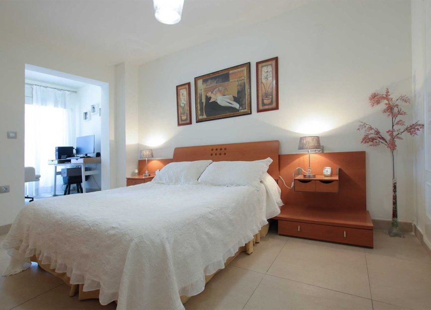 Reventa - Ground floor apartment - Marbella - Las Chapas