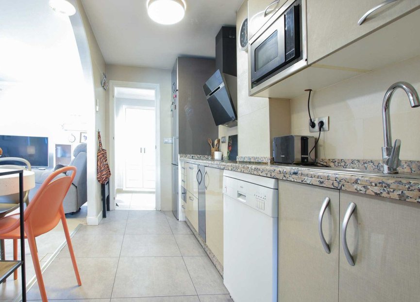 Reventa - Ground floor apartment - Marbella - Las Chapas