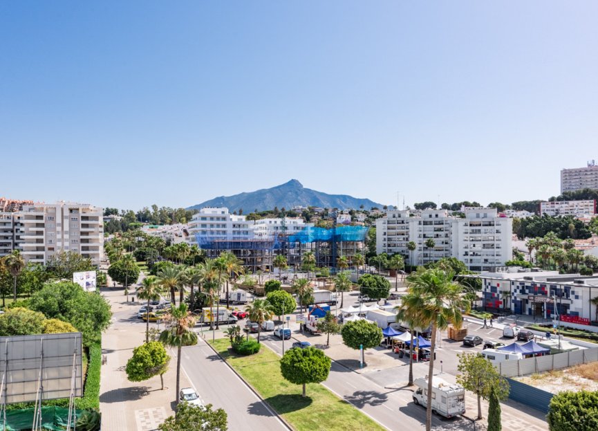 Reventa - Apartment - Middle Floor Apartment - Marbella - Nueva Andalucia
