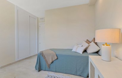 Resale - Apartment - Middle Floor Apartment - Marbella - Nueva Andalucia