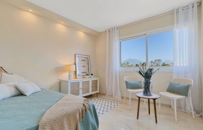 Resale - Apartment - Middle Floor Apartment - Marbella - Nueva Andalucia