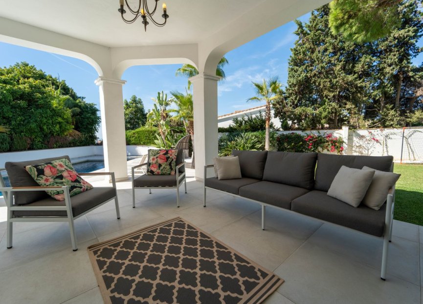 Resale - House - Detached Villa - Marbella - Marbesa