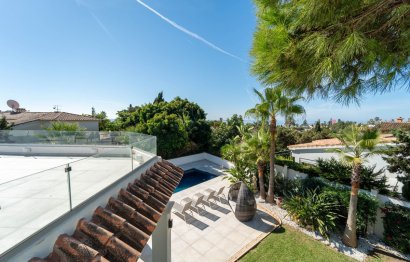 Resale - House - Detached Villa - Marbella - Marbesa