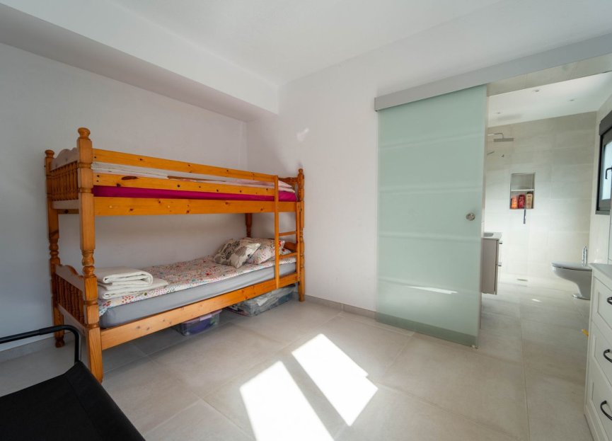 Resale - House - Detached Villa - Marbella - Marbesa