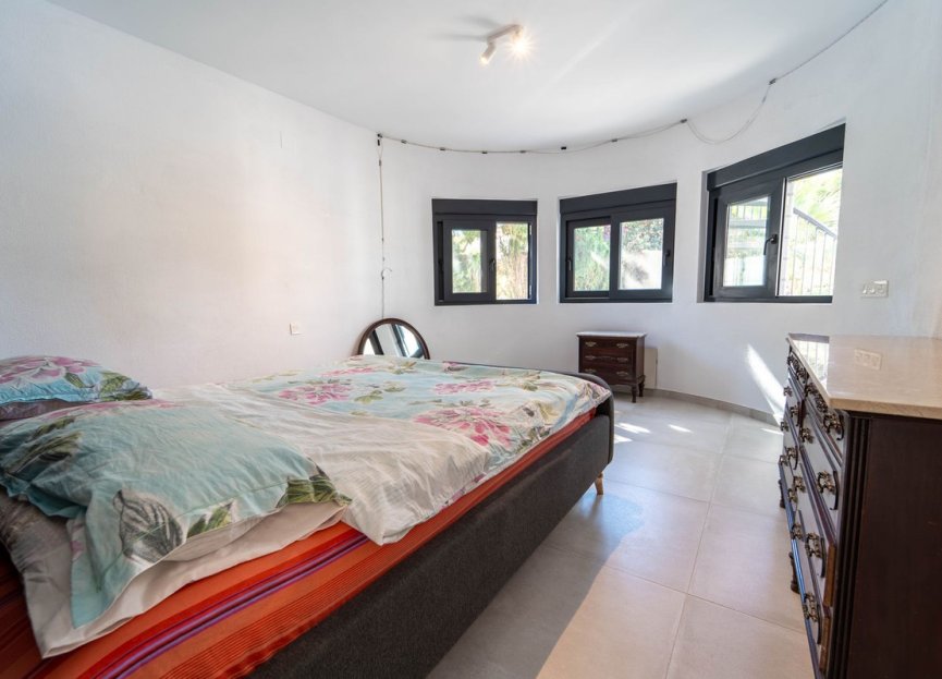 Resale - House - Detached Villa - Marbella - Marbesa