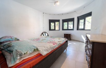 Resale - House - Detached Villa - Marbella - Marbesa