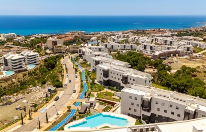 Resale - Apartment - Middle Floor Apartment - Fuengirola - Fuengirola Centro