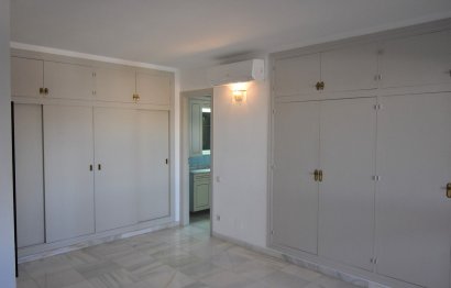 Resale - Apartment - Middle Floor Apartment - Fuengirola - Fuengirola Centro