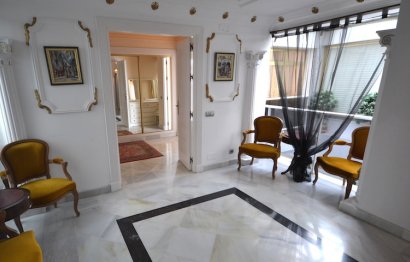 Resale - Ground floor apartment - Marbella - Puerto Banús