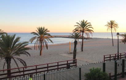 Resale - Ground floor apartment - Marbella - Puerto Banús