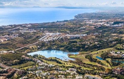 Resale - Apartment - Middle Floor Apartment - Benahavís - Benahavís Centro