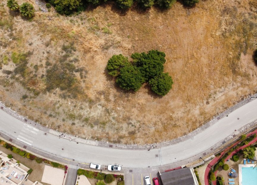 Resale - Plot - Residential Plot - Estepona - Selwo