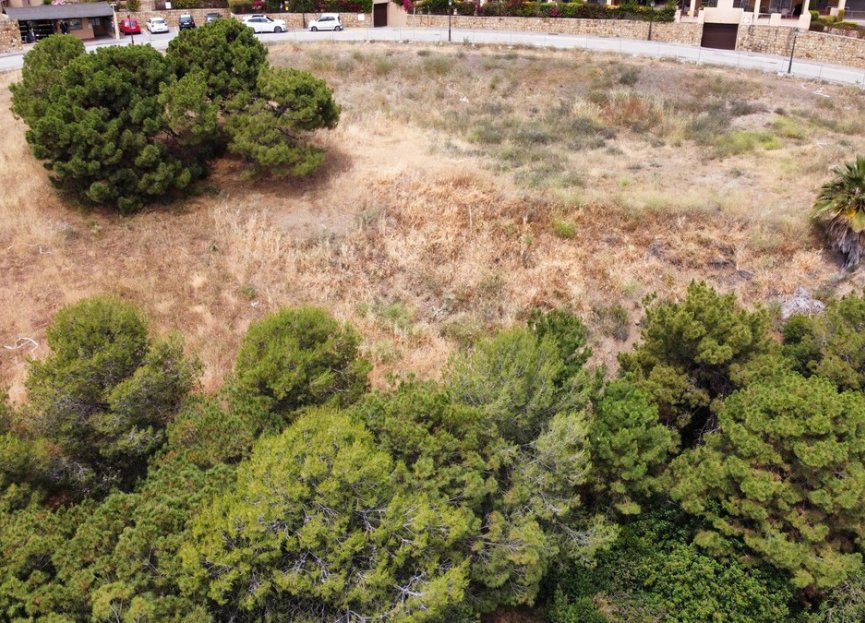 Resale - Plot - Residential Plot - Estepona - Selwo