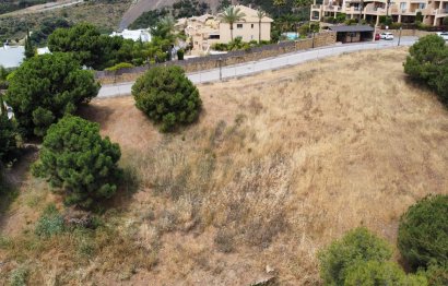 Resale - Plot - Residential Plot - Estepona - Selwo