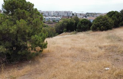Resale - Plot - Residential Plot - Estepona - Selwo