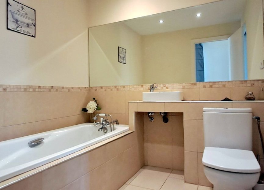 Reventa - House - Detached Villa - Marbella - Marbella Centro