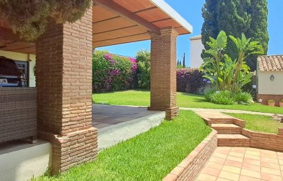 Reventa - House - Detached Villa - Marbella - Marbella Centro
