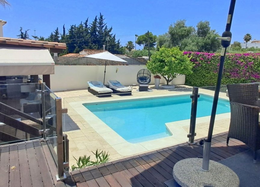 Reventa - House - Detached Villa - Marbella - Marbella Centro