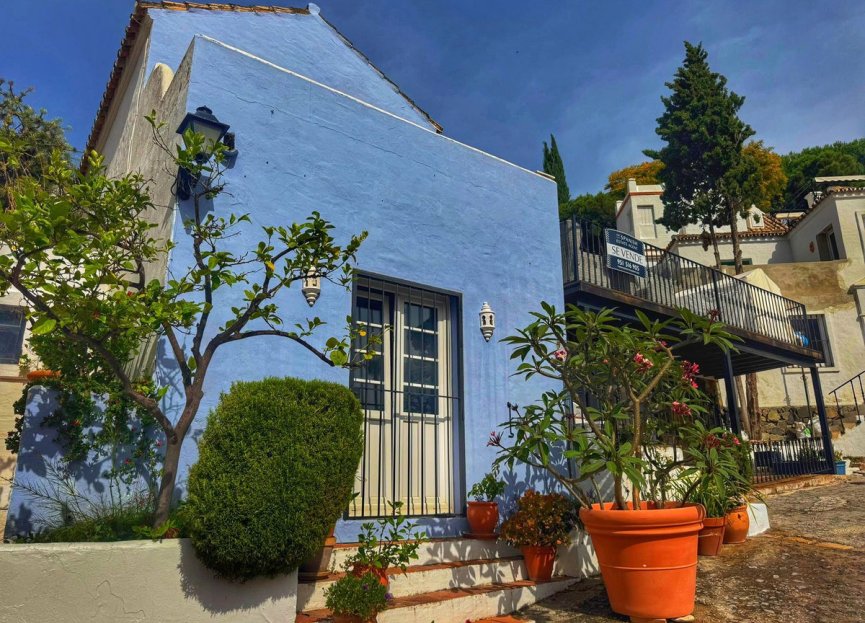 Resale - House - Detached Villa - Benahavís - La Heredia