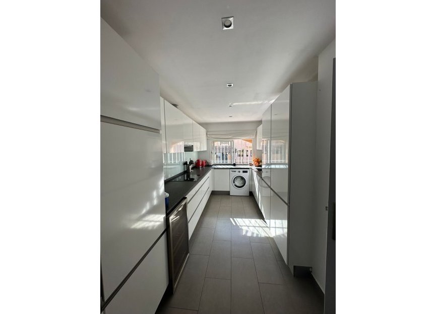 Resale - House - Townhouse - Marbella - Aloha