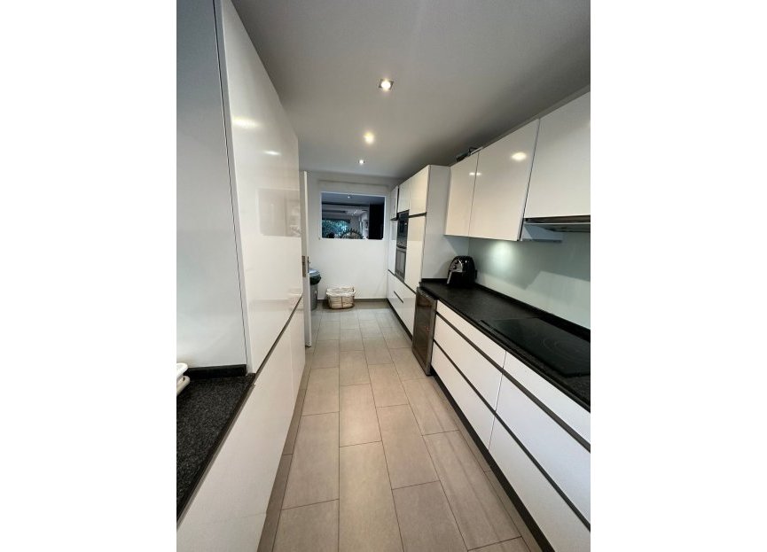 Resale - House - Townhouse - Marbella - Aloha