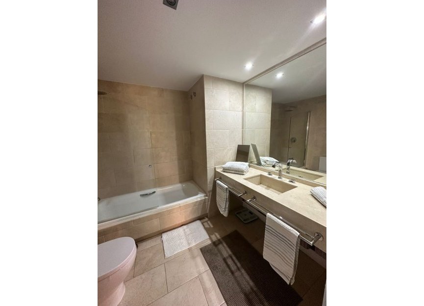 Resale - House - Townhouse - Marbella - Aloha