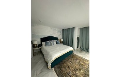 Resale - House - Townhouse - Marbella - Aloha