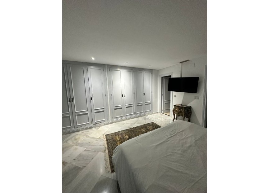 Resale - House - Townhouse - Marbella - Aloha