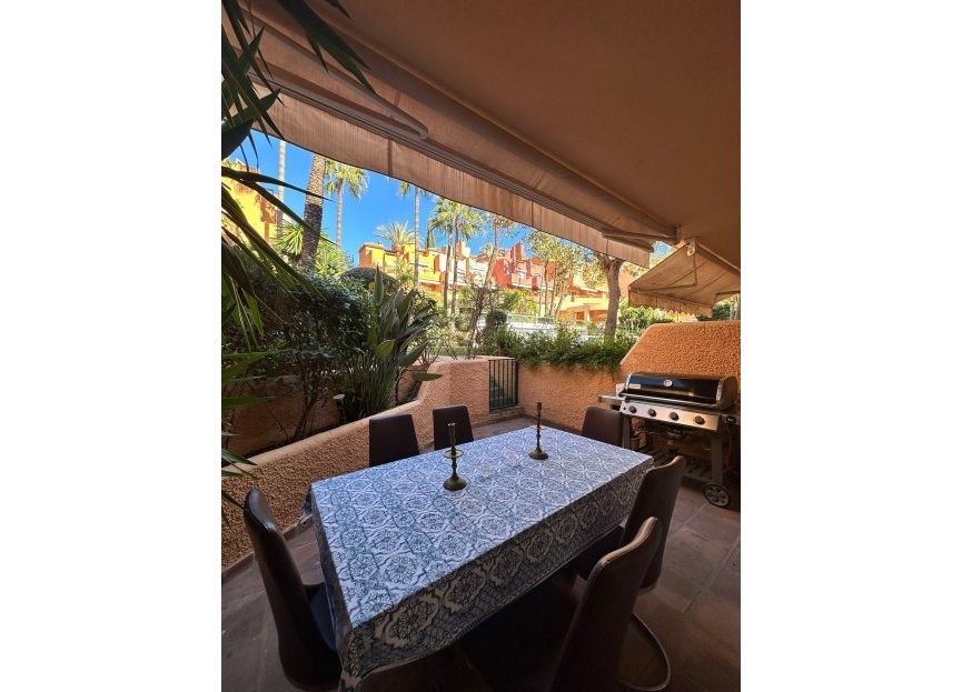 Resale - House - Townhouse - Marbella - Aloha