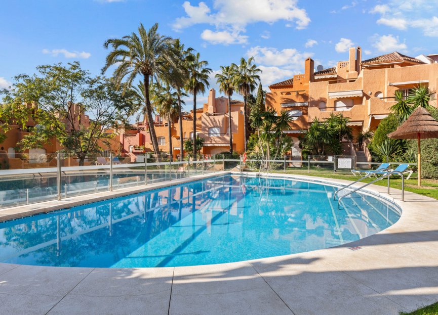 Resale - House - Townhouse - Marbella - Aloha