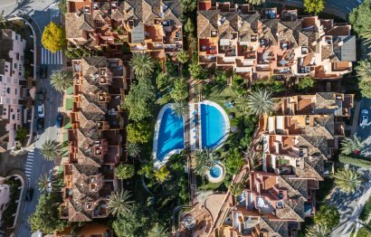 Resale - House - Townhouse - Marbella - Aloha