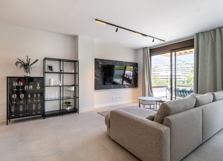 Reventa - Apartment - Middle Floor Apartment - Estepona - Estepona Centro