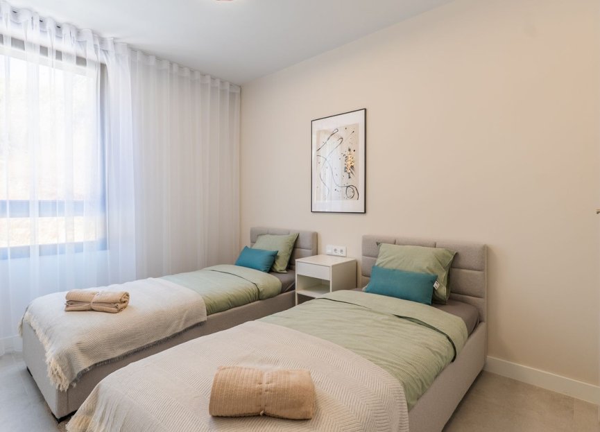 Reventa - Apartment - Middle Floor Apartment - Estepona - Estepona Centro
