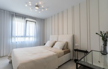 Resale - Apartment - Middle Floor Apartment - Estepona - Estepona Centro