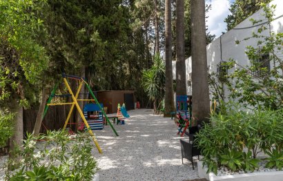 Resale - House - Detached Villa - Estepona - Estepona Centro