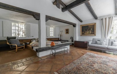 Resale - House - Detached Villa - Estepona - Estepona Centro