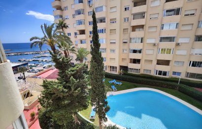 Resale - Apartment - Middle Floor Apartment - Estepona - Estepona Centro