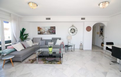 Resale - Apartment - Penthouse - Marbella - Nueva Andalucia